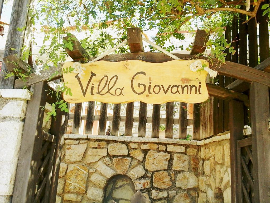 Villa Giovanni Паралия Враху Екстериор снимка