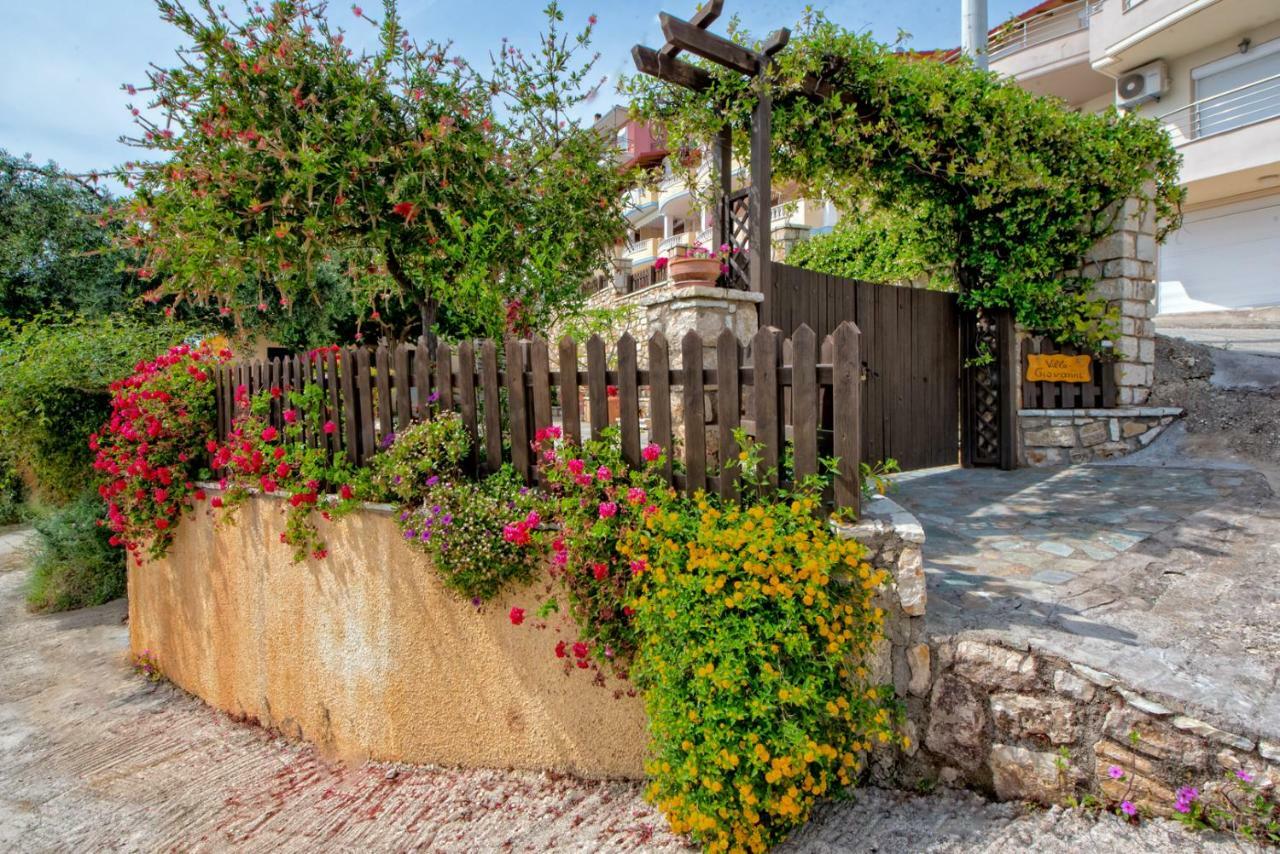 Villa Giovanni Паралия Враху Екстериор снимка
